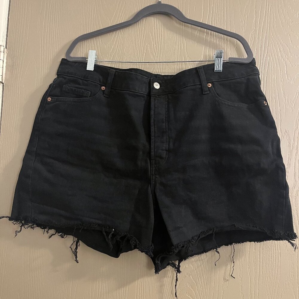 Old Navy Black Denim O.G. Straight High-Rise Shorts - Size 20 - Like New